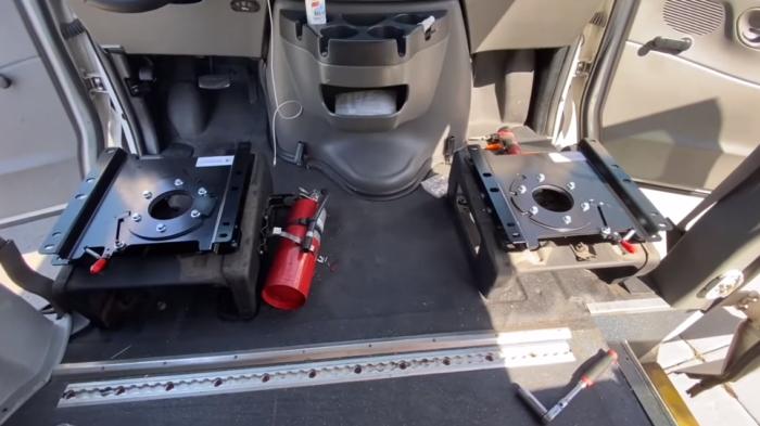 eseries econoline Installation-Econoline-swivel Ford eseries econoline Installation-Econoline-swivel