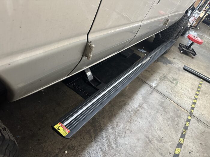 2020 Ford E-Series E-150 E-250 E-350 E-450 Van Electric NWO PowerStepz Powered Retractable Running Boards Ford Econoline Electric running boards