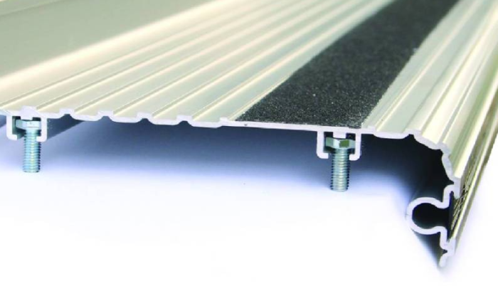 2008 Ford E-Series E-150 E-250 E-350 Van Commercial Aluminum Running Boards Ford Econoline Commercial Running Boards - Image 8