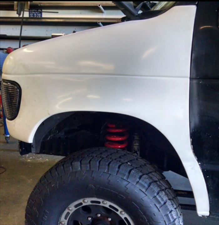 1992-2007 Ford Econoline Fender Replacement Ford Econoline Fiberglass Fenders (1992-2007) - Image 3