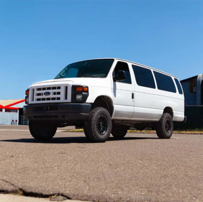 (1992-2007) Ford Econoline Fiberglass Grill - Image 3